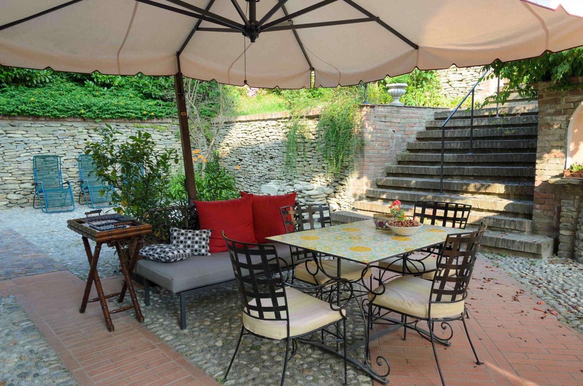 Villa La Favorita Alba  Ngoại thất bức ảnh